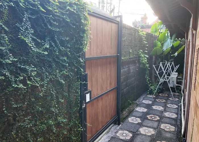 Villa Private Joglo In Heart Of