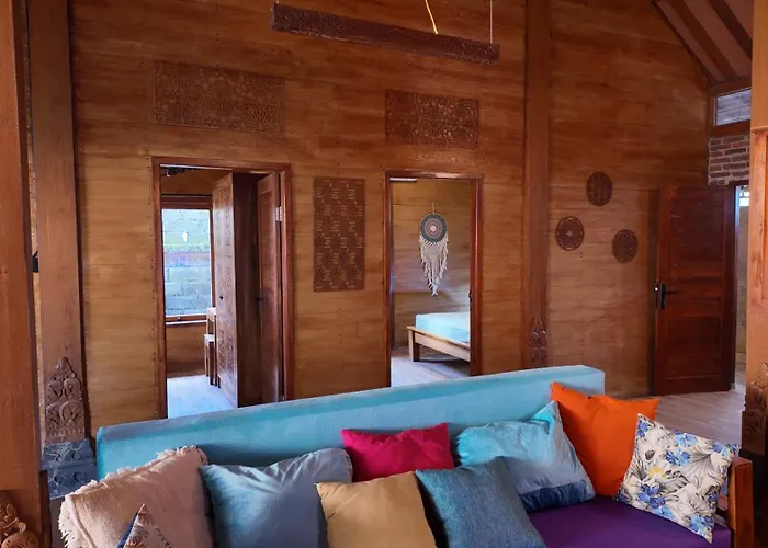 Villa Private Joglo In Heart Of